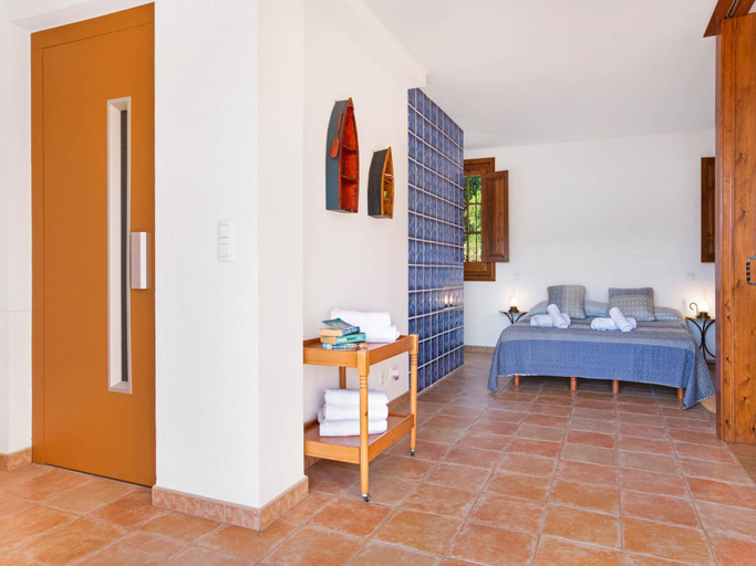 5, Villa in Llafranc With Pool & Beach Views, Girona
