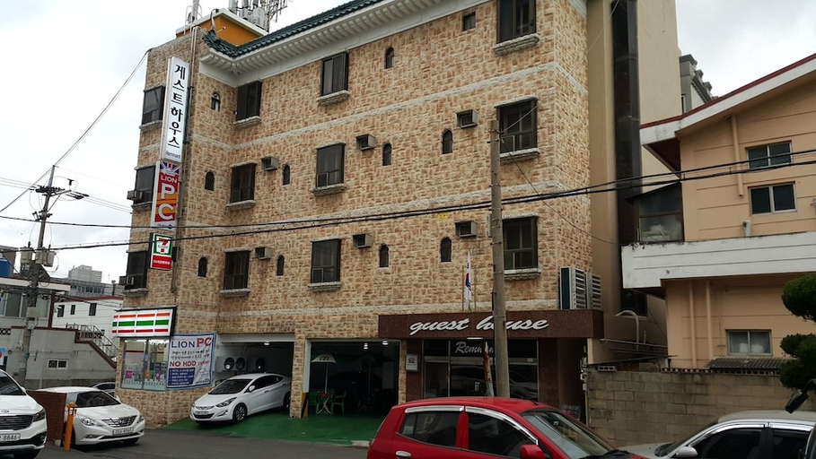 Exterior & Views 5, Remnant Guesthouse - Hostel, Jung