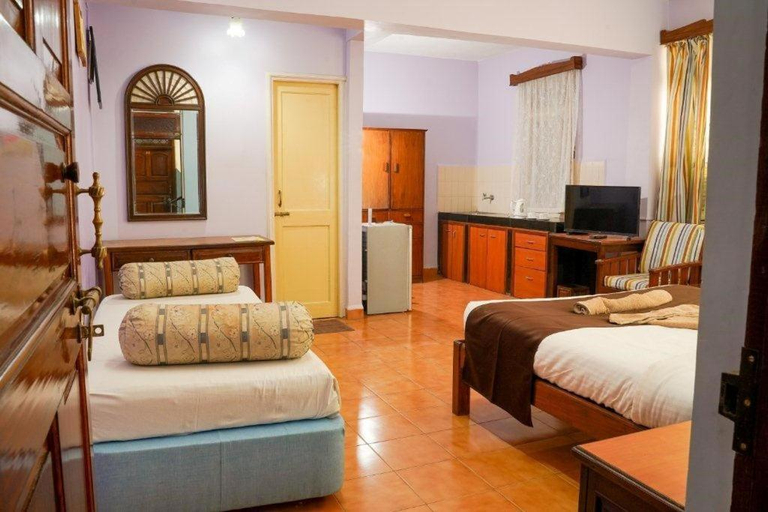 Bedroom 2, Osborne Holiday Resorts, North Goa