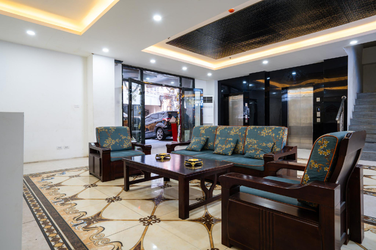 Public Area, Home me Hotel, Makati City