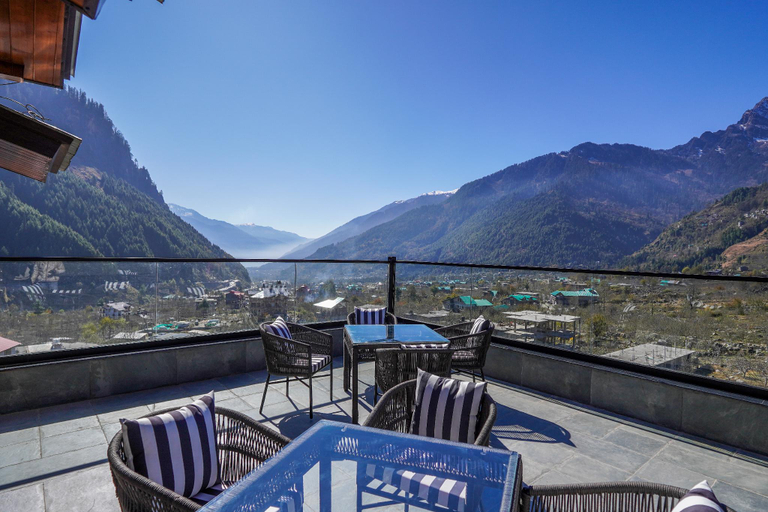 Balcony/terrace 3, Carom Hotel Manali, Kullu