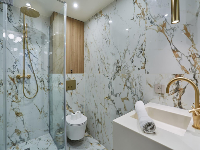Bathroom, New apartment Center of Paris, Paris