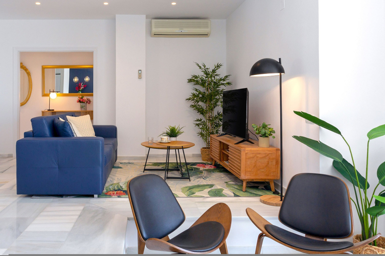 Others 5, Exclusive 2BD apartment with private terrace in Marbella. Royal Gardens, Málaga