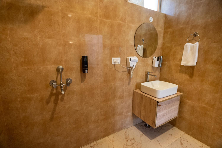 Bathroom 3, TLO - The Life Outdoor, Bir, Kangra
