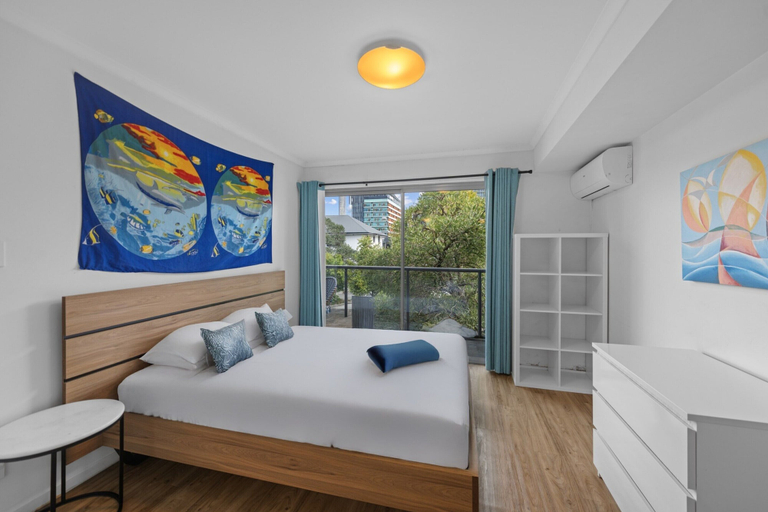 Room 5, Central Bowen Hills Stay, Bowen Hills