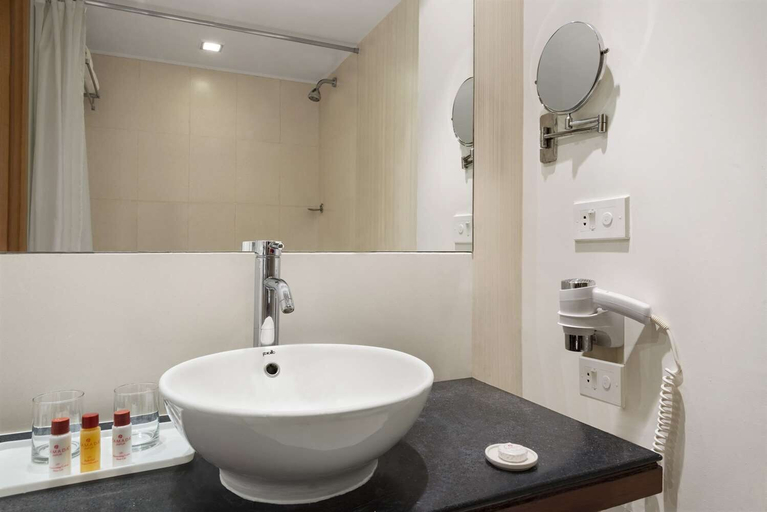 Bathroom 4, Ramada by Wyndham Jaipur, Jaipur