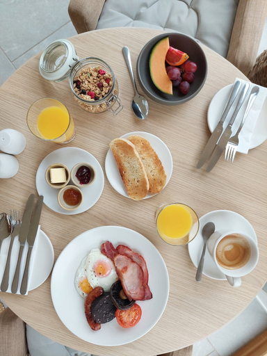 Food & Drinks 5, Lancaster Barn B&B, Lancashire