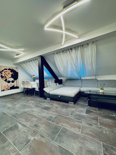 Interior, 2BR 1LR Apartment for 5 Peaceful Stay, Wien Umgebung