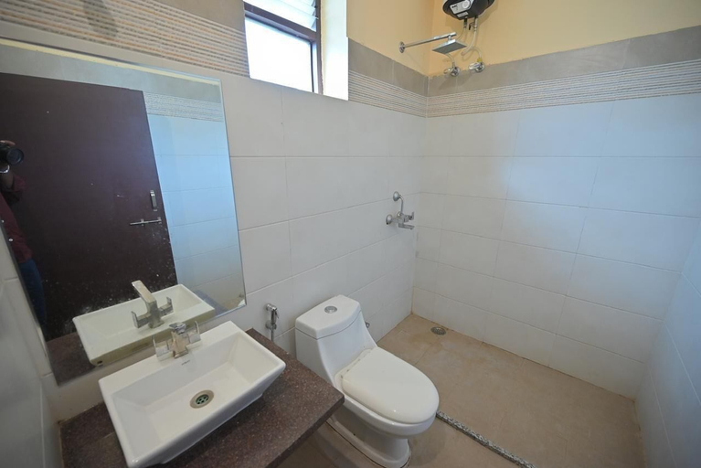 Bathroom 4, Sajjan Bagh Resort, Ajmer