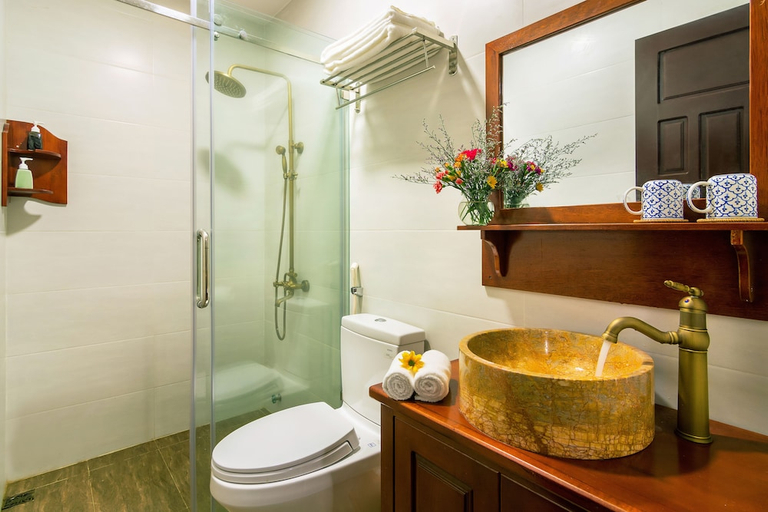 Bathroom, The Bau Bi Retreat, Da Nang