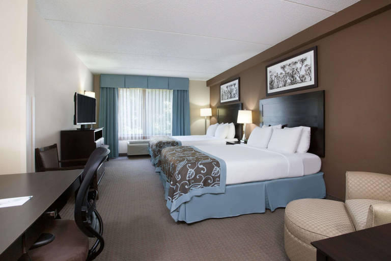 Bedroom 2, Wingate by Wyndham Raleigh South / Garner, Wake