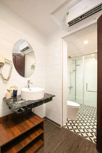 Bathroom 4, La Renta Premmier Hotel and Spa, Hoàn Kiếm