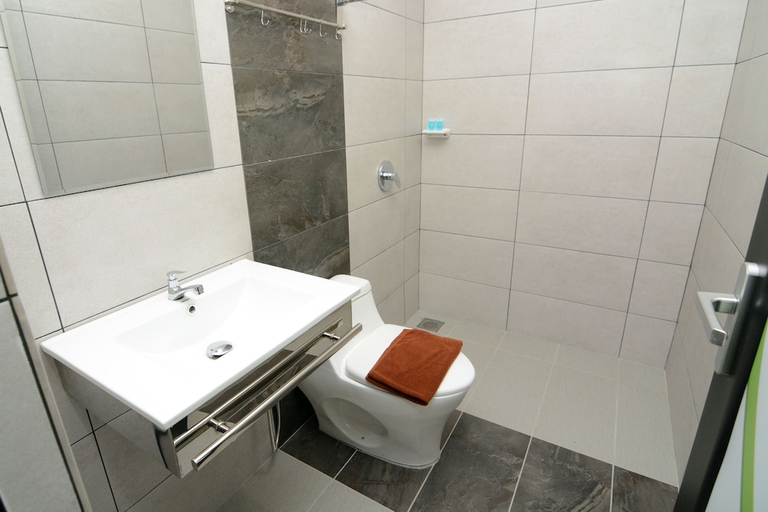 Bathroom 2, Eco Garden Hotel, Hulu Selangor