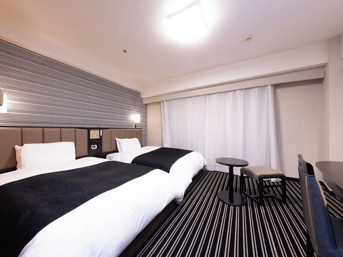 Bedroom 4, APA HOTEL Fukuoka Watanabedori Ekimae EXCELLENT, Fukuoka