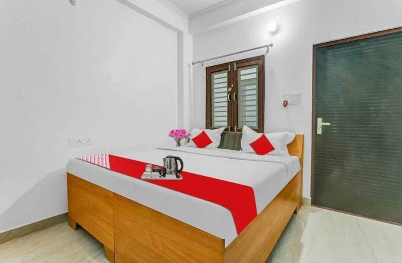 Room 4, Hotel Awadh Pearl, Lucknow