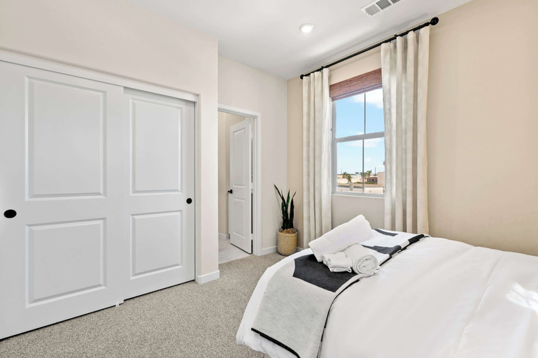 Room 5, Designer 3BR El Monte Retreat Near Dtla Pasadena, Los Angeles