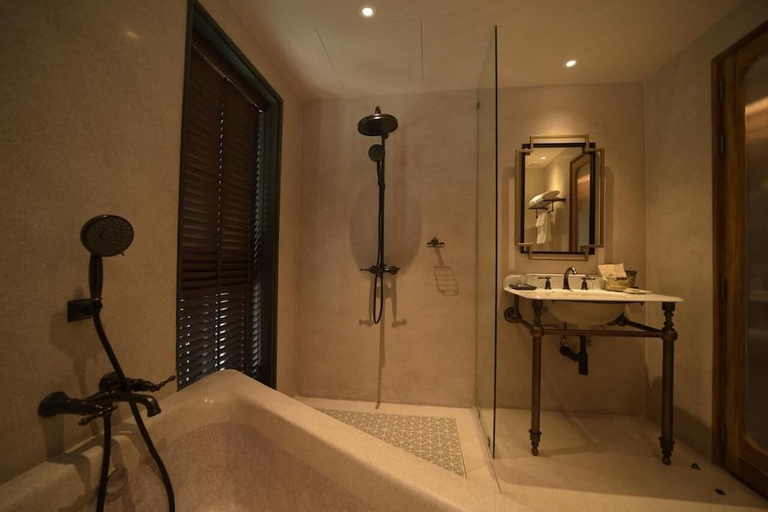 Bathroom 4, Hotel Verdigris, Phuket Island