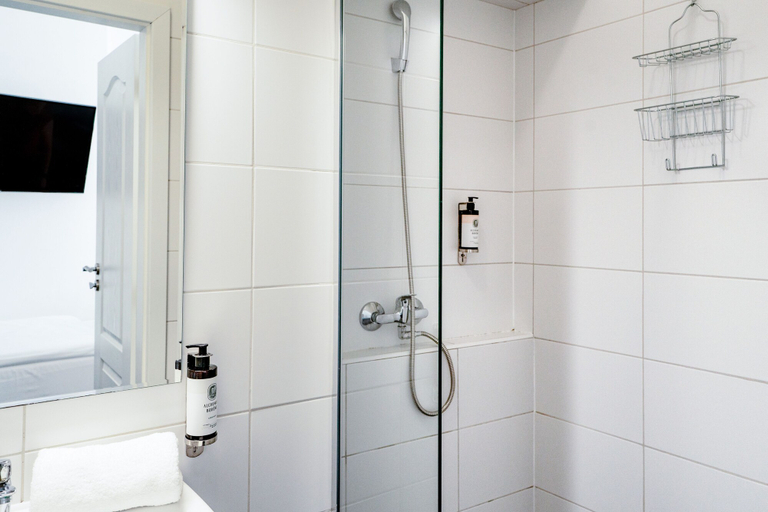 Bathroom 4, BlueBell Hotel, Bratislava I