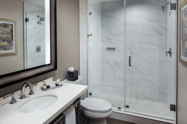 Bathroom 4, The Inn at Patrick Square, Pickens