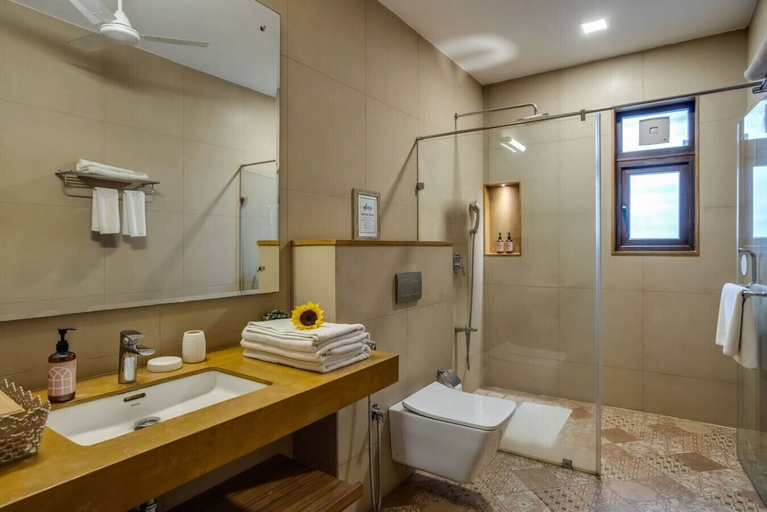 Room 2, Villa Ayana 5bhk With Pool and Near the Beach, North Goa