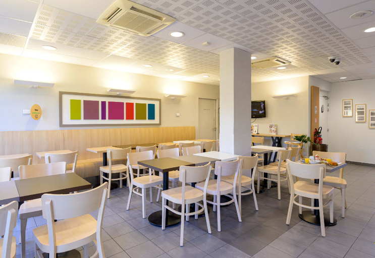 Food & Drinks 4, B&B HOTEL Lieusaint Carre Senart, Seine-et-Marne