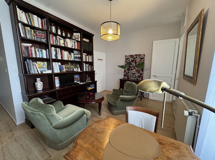 Living room 2, Charming Stay in the Heart of Vittel, Vosges