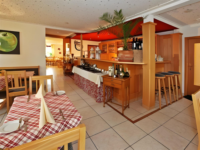 Food & Drinks 5, Hotel Restaurant Adler, Ostalbkreis