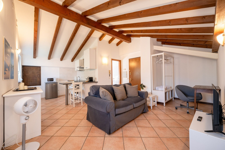 Room 4, Cascine Mansarda by Wonderful Italy, Como
