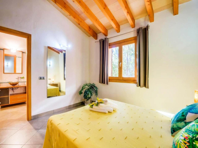 4, Charming Country House Es Puchet in Buger, Baleares