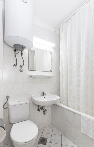 Bathroom 4, Apartments Kanegra Plava Laguna, Umag
