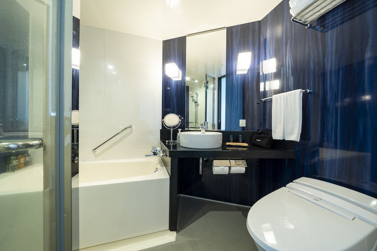 Bathroom, KOKO HOTEL Premier Kumamoto, Kumamoto