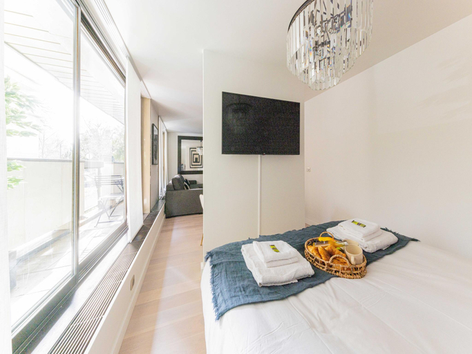 Bedroom 2, Cosy apartment ac. balcony - 1BR4P - Eiffel Tower, Paris