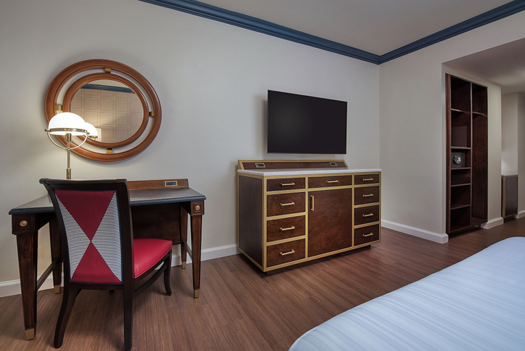 Bedroom 3, Disney's Yacht Club Resort, Orange