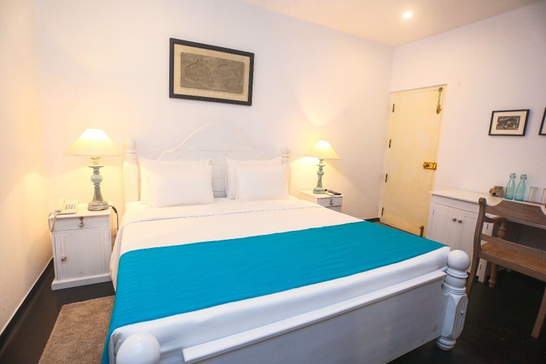 Room 4, Ilukketiya Tea chalets, Akmeemana