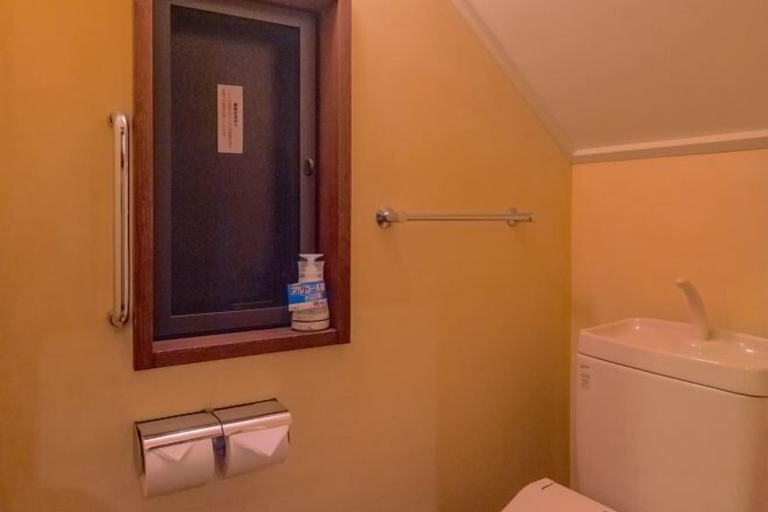 Bathroom 3, Shimizu Kozuki 6min walk to Kiyomizu-dera Temple, Kyoto