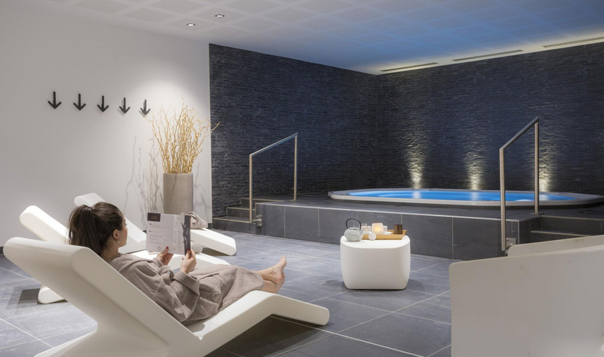 Spa treatment 4, Apartment in France With Spa and Pool, Savoie