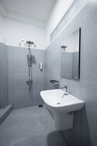 Bathroom 3, Istana Villa Mirissa, Weligama