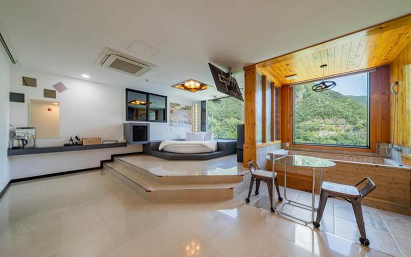 Bedroom 2, Danyang Sketch, Danyang