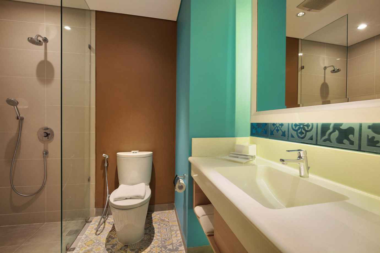 Bathroom, Mercure Solo, Solo
