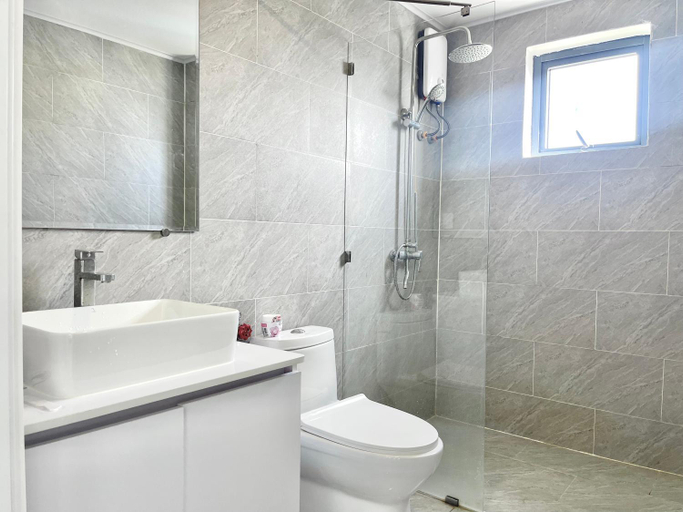 Bathroom 5, INFINITE POOL Condominium & Residence - Sihanoukville - 5mn to boat pier, Sihanoukville