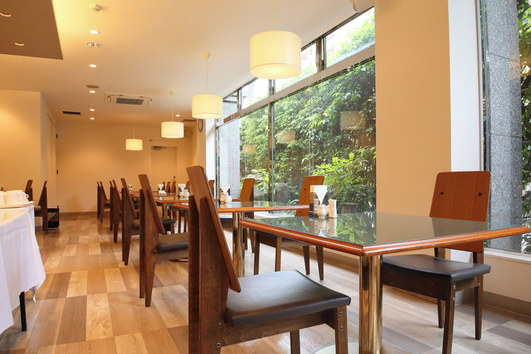 Food & Drinks 5, Hotel Claiton Shin-Osaka, Osaka
