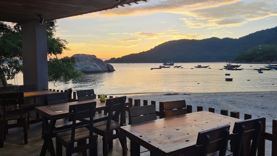 Food & Drinks 3, The Coral Homestay & Pub, Da Nang