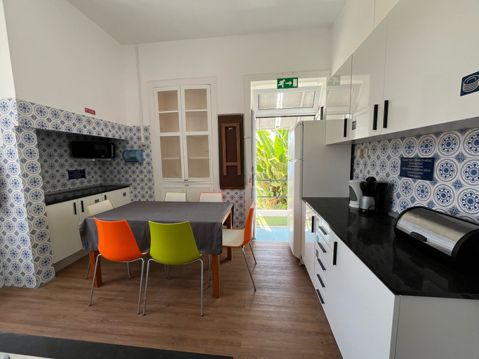 Others 5, Lazareto 148 Hostel, Funchal