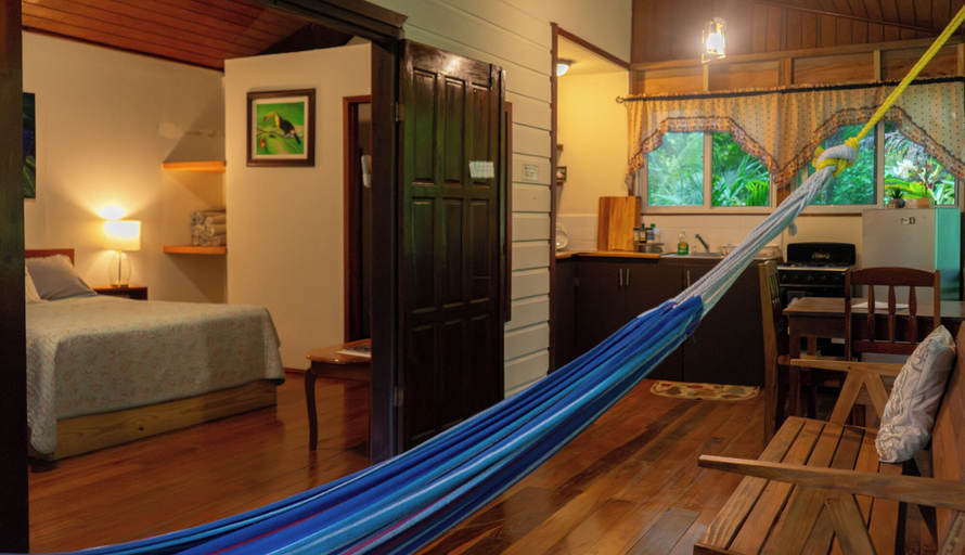 Bedroom 3, The Cabins at Monkey Fall