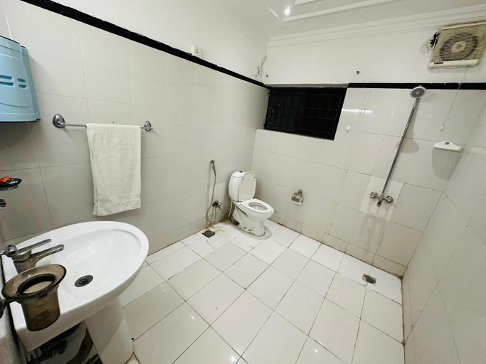 3, Travel Lodge Islamabad, Islamabad