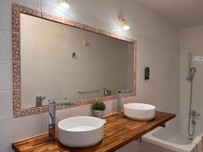 Bathroom 3, Mas De Cure Bourse, Vaucluse