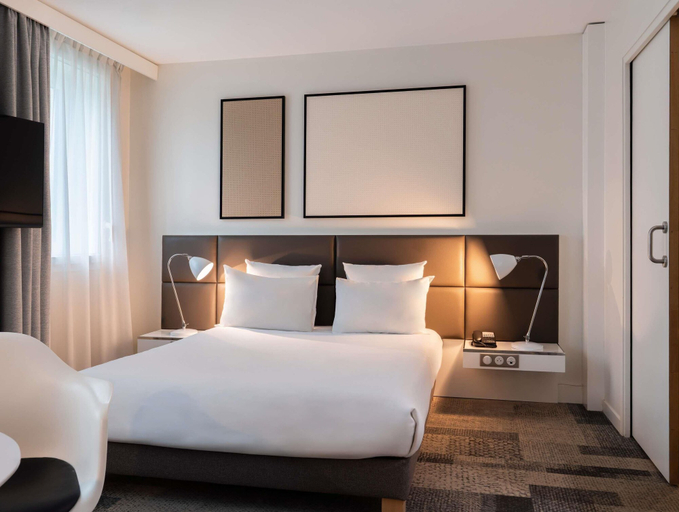 Bedroom 3, Novotel Suites Paris Expo Porte de Versailles, Paris