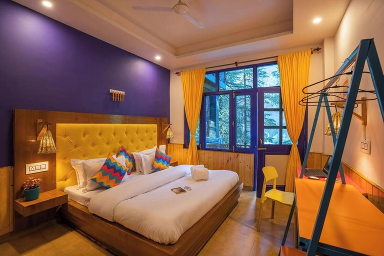 Bedroom 2, goSTOPS Kasol, Kullu