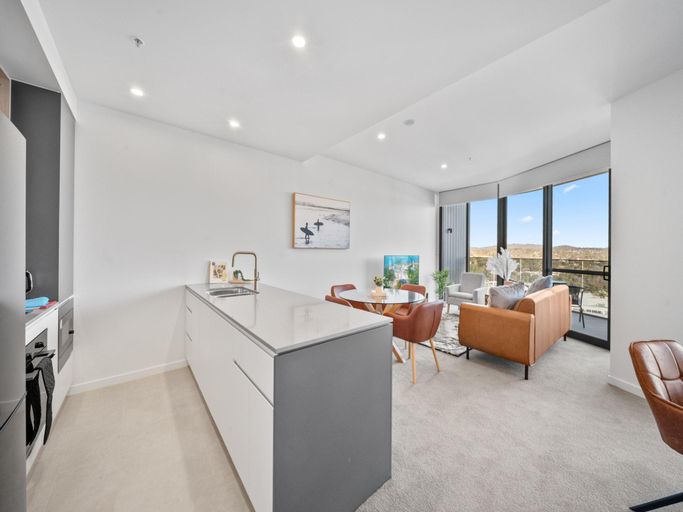 5, Apartment With Gym and Indoor Pool Access, Canberra