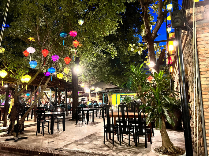 Food & Drinks 5, Studio The Arena Cam Ranh – Gần Biển, Cam Lâm